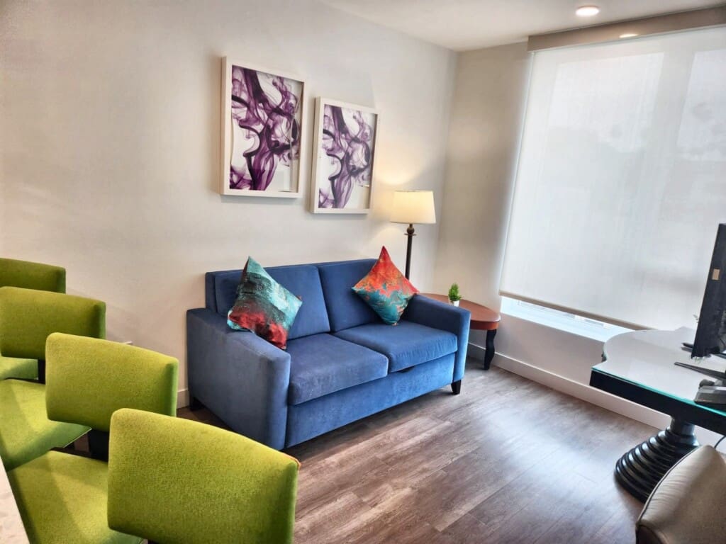 Furnished villas near Koreatown