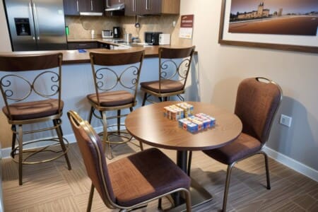 Fully Furnished Apartment for Short Stay in Marina Del Rey