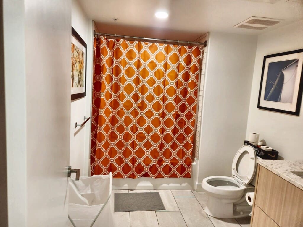 Furnished villas near Koreatown