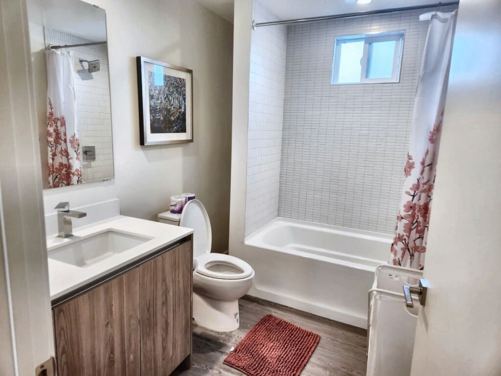 Hotel-like stays in DTLA