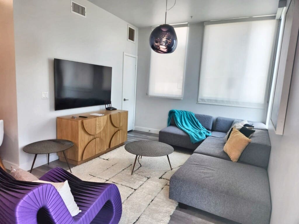 Furnished Apartment in LA - Short Term Rentals Near Downtown